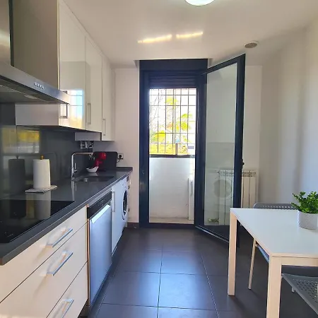 Apartment Dos Torres Comarcas - Amplia Terraza Y Estacionamiento Gratuito Zaragoza