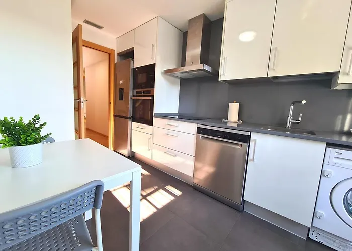 Dos Torres Comarcas - Amplia Terraza Y Estacionamiento Gratuito *